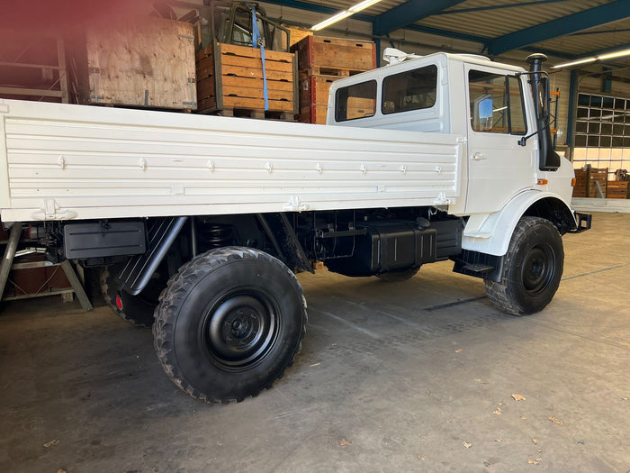 Unimog U 1300 L Unimog U 1300 L