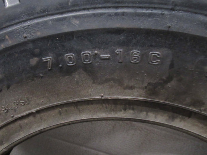 Band 7.00 x 16 NATO (Nieuwe productie) Band 7.00 x 16 NATO (Nieuwe productie)