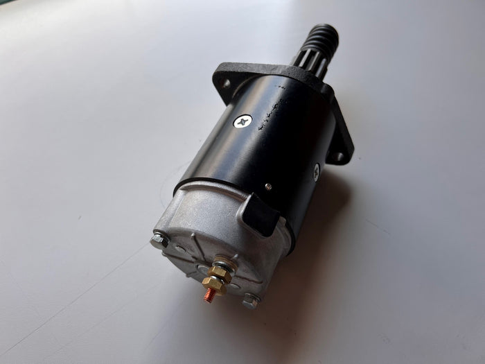 Startmotor 2.25L Benzine 4 en 6 cilinder 12 volt Startmotor 2.25L Benzine 4 en 6 cilinder 12 volt