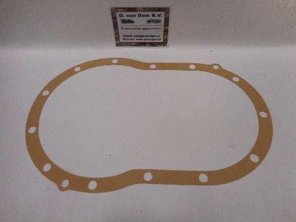 Pakking deksel tussenbak gasket with multiple bolt holes. Pakking deksel tussenbak gasket with multiple bolt holes.