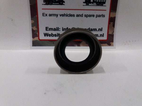 Keerring waterpomp, NSN 5330-00-291-2788, ex-army vehicle spare part. Keerring waterpomp, NSN 5330-00-291-2788, ex-army vehicle spare part.