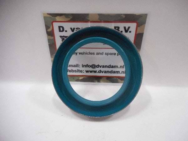 Pignon keerring A 404 331 02 80 NSN 2520-12-122-5483 Pignon keerring A 404 331 02 80 NSN 2520-12-122-5483