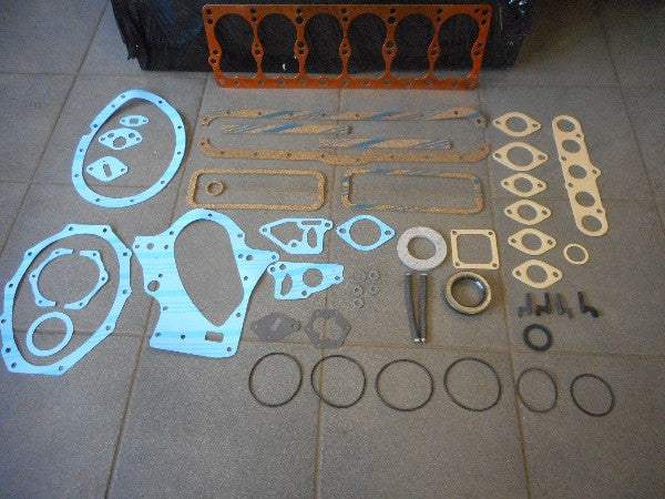 Motorpakkingset met extra koel kanaal, niet geschikt voor oorlogsblokken. Motorpakkingset met extra koel kanaal, niet geschikt voor oorlogsblokken.