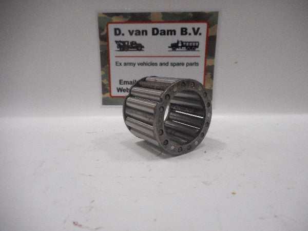 Rollager tussenbak for ex-army vehicles and spare parts. Rollager tussenbak for ex-army vehicles and spare parts.