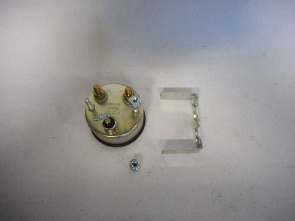 Ampèremeter with display showing current measurement. Ampèremeter with display showing current measurement.