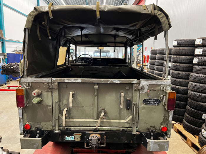 Land Rover 109 - 1980 Diesel Softtop LH Land Rover 109 - 1980 Diesel Softtop LH