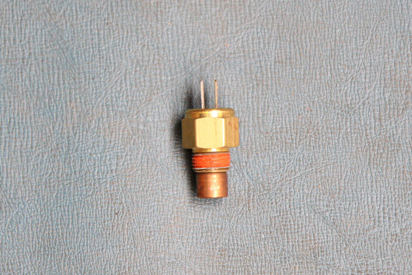 Koudstart sensor Chevrolet K5 K30 Koudstart sensor Chevrolet K5 K30