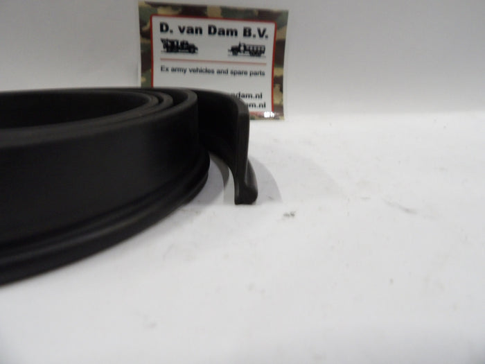 Afdichtingsstrip voorruit op de cabine