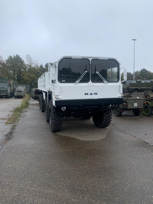 MAN 8x8 10 ton bakwagen