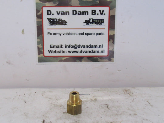 Nippel oliefilter huis