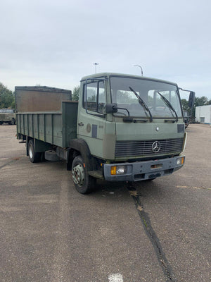 Mercedes-Benz 1117