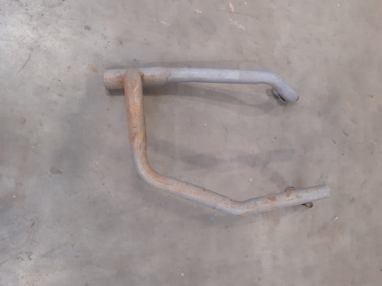 Uitlaatpijp voorste triangel 318 - Dodge W200