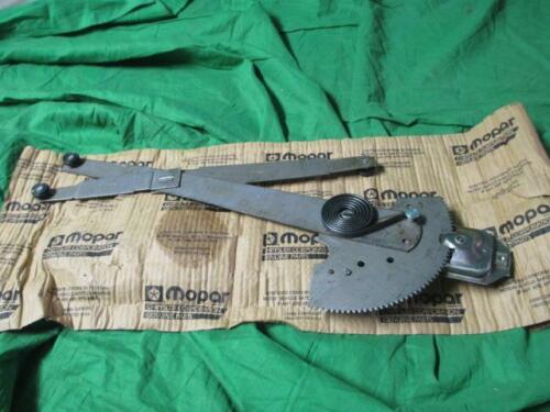 Dodge W200 raammechanisme