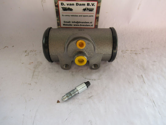 Wielremcilinder achteras 2''