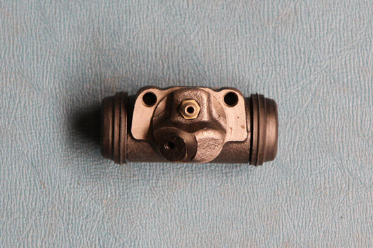 Wielremcilinder Dodge W200