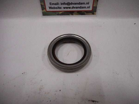 Oliekeerring vooras binnenzijde