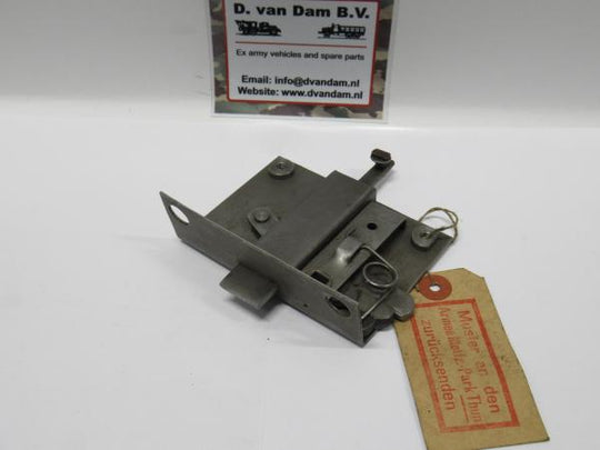 Deurslot links (closed cab)