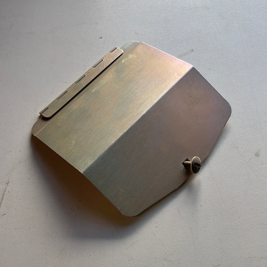 Klep radiator dop toegang in afdekplaat 101