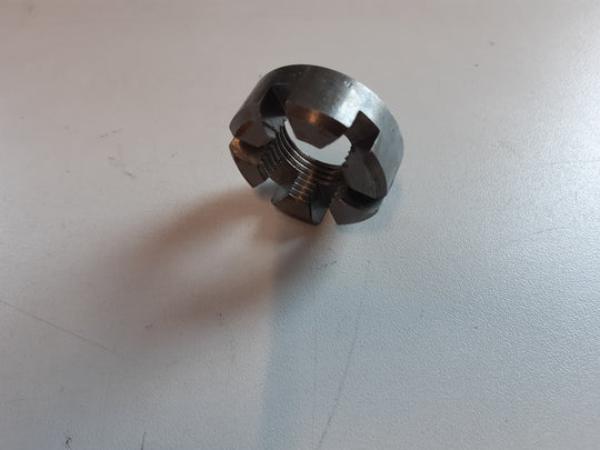 Kruis-as moer land rover